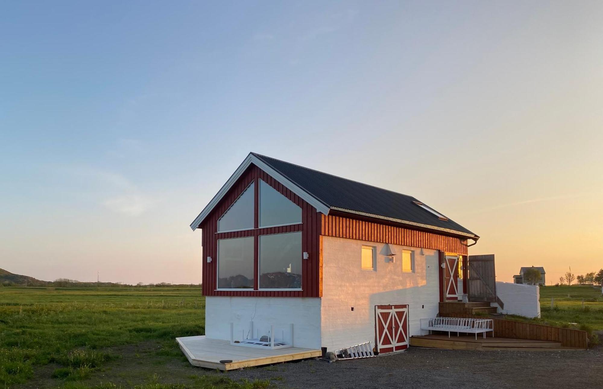Unique Barnhouse In Amazing Gimsoy In Lofoten Saupstad  エクステリア 写真
