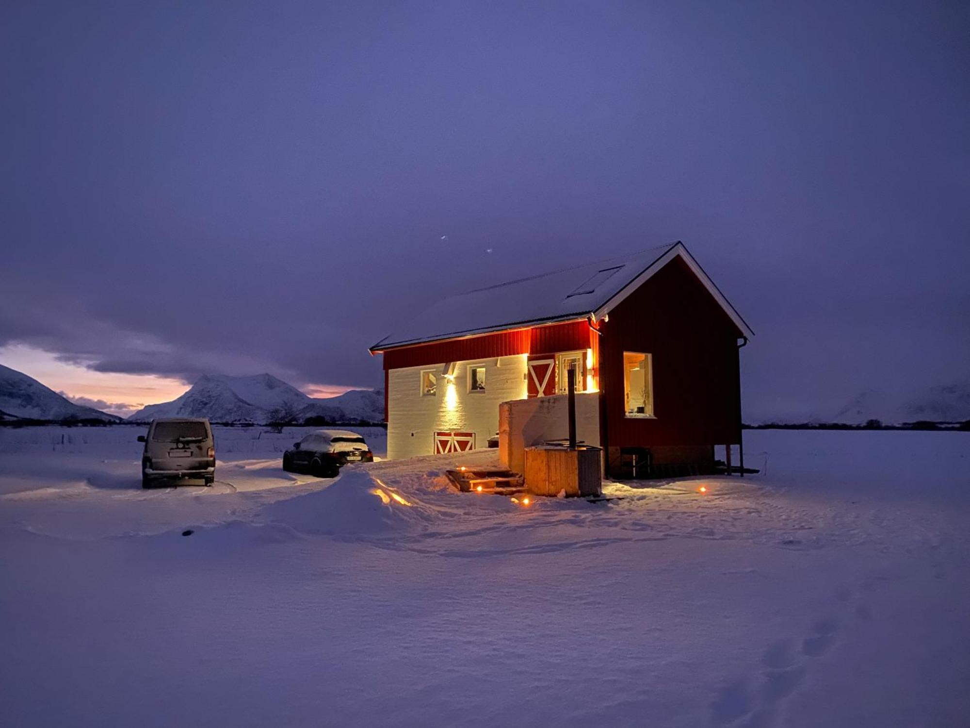 Unique Barnhouse In Amazing Gimsoy In Lofoten Saupstad  エクステリア 写真